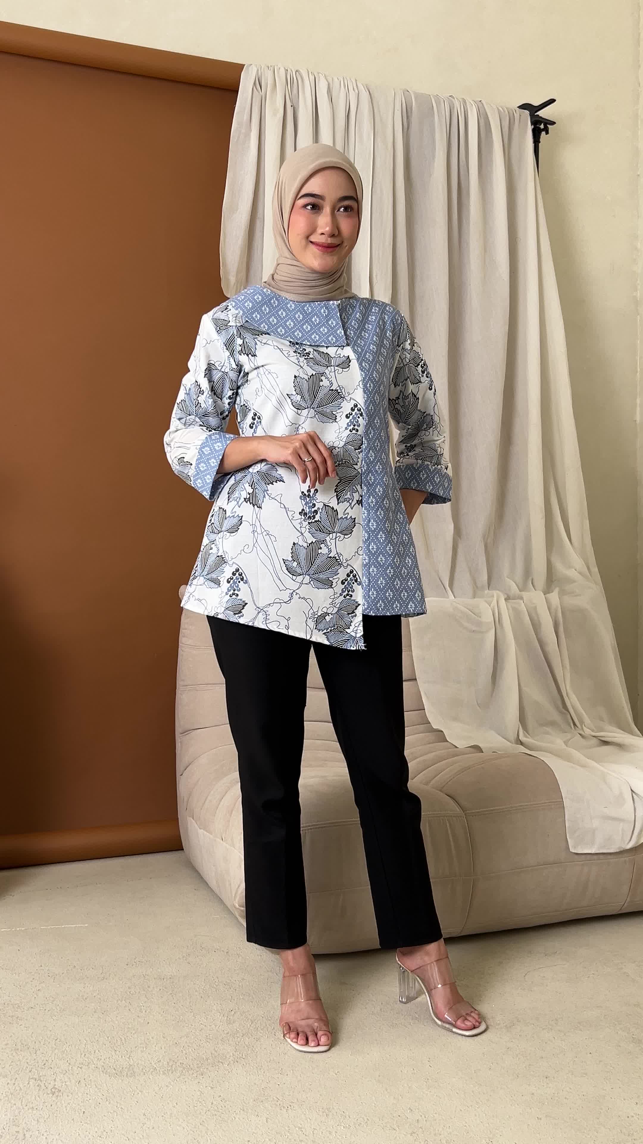 BATIK.KU Batik Wanita Modern Motif Kirana Resleting Depan Katun Premium Seragam Kerja Kondangan Terbaru