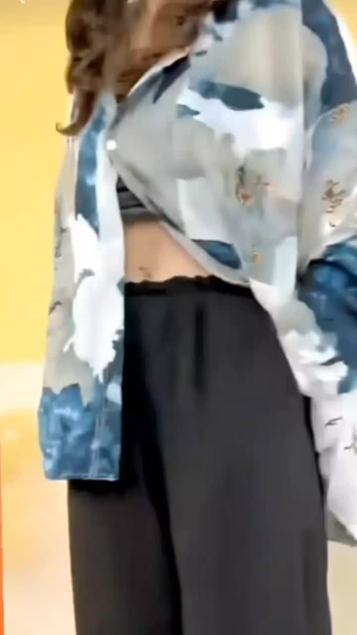 Monochrome Oversize Blouse Motif - Atasan Wanita