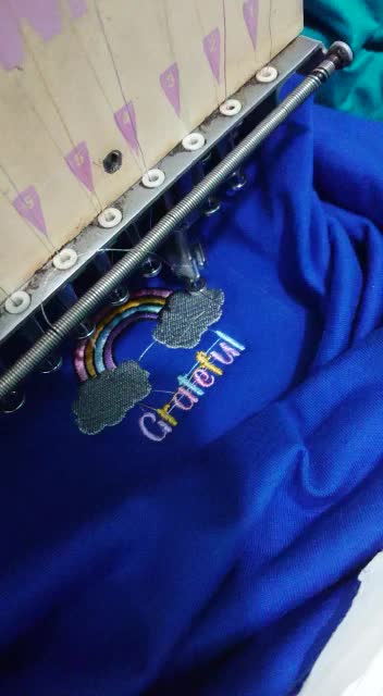 Custom Patch Bordir Iron Patch Emblem
