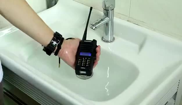 Baofeng UV-9R Plus 15W Walkie Talkie IP68 Waterproof Dual Band Long Range Portable VHF/UHF Transceiver CB Hunting Ham Radio 2800maAh 15KM