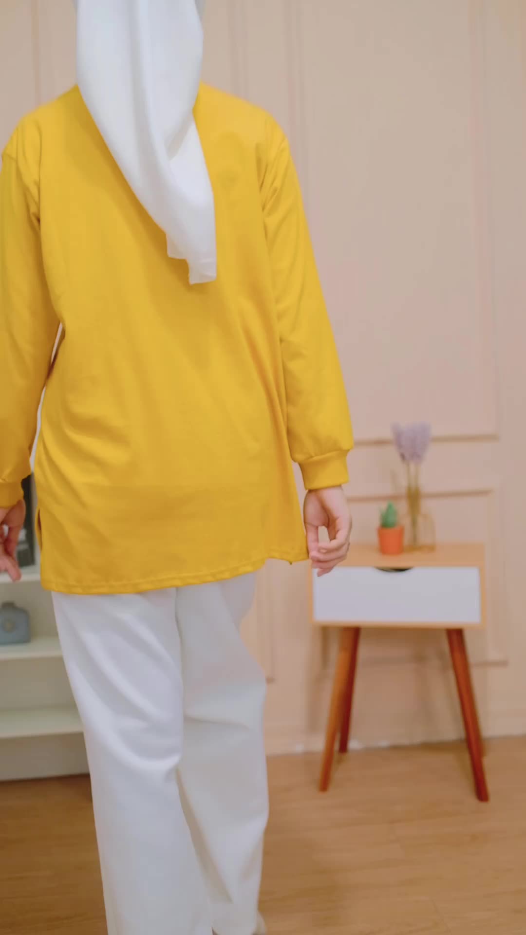 ATASAN KAOS WANITA TERBARU KATUN COMBED 20S LENGAN PANJANG SMILE
