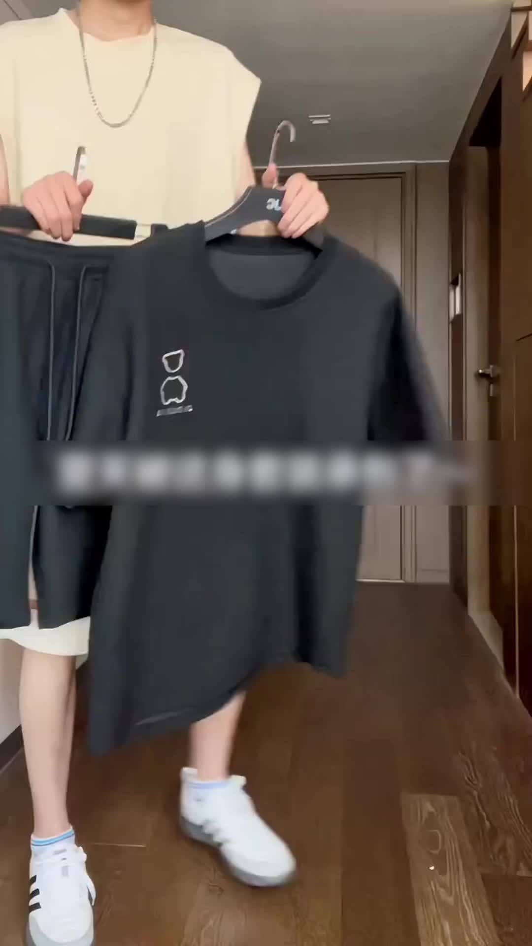 setelan kaos pria waffle baju cowok korean style setelan kaos outfit pria baju asimetris pria 1 set lengkap keren Baju setelan pria baju oversize pria Kaos Oversize Pria kaos hitam abu-abu+setelan celana one set pria baju laki laki distro keren