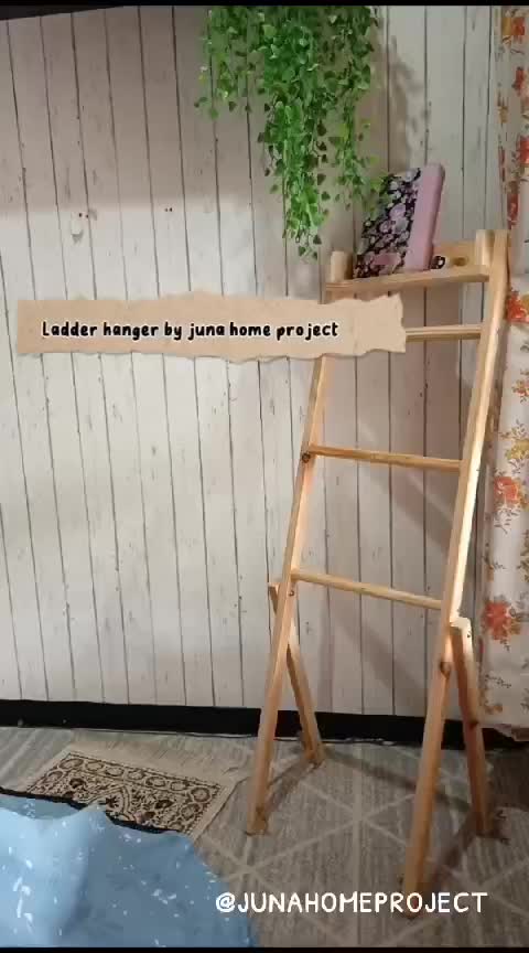 Ladder Hanger rak tangga kayu tempat gantungan sajadah mukena jilbab