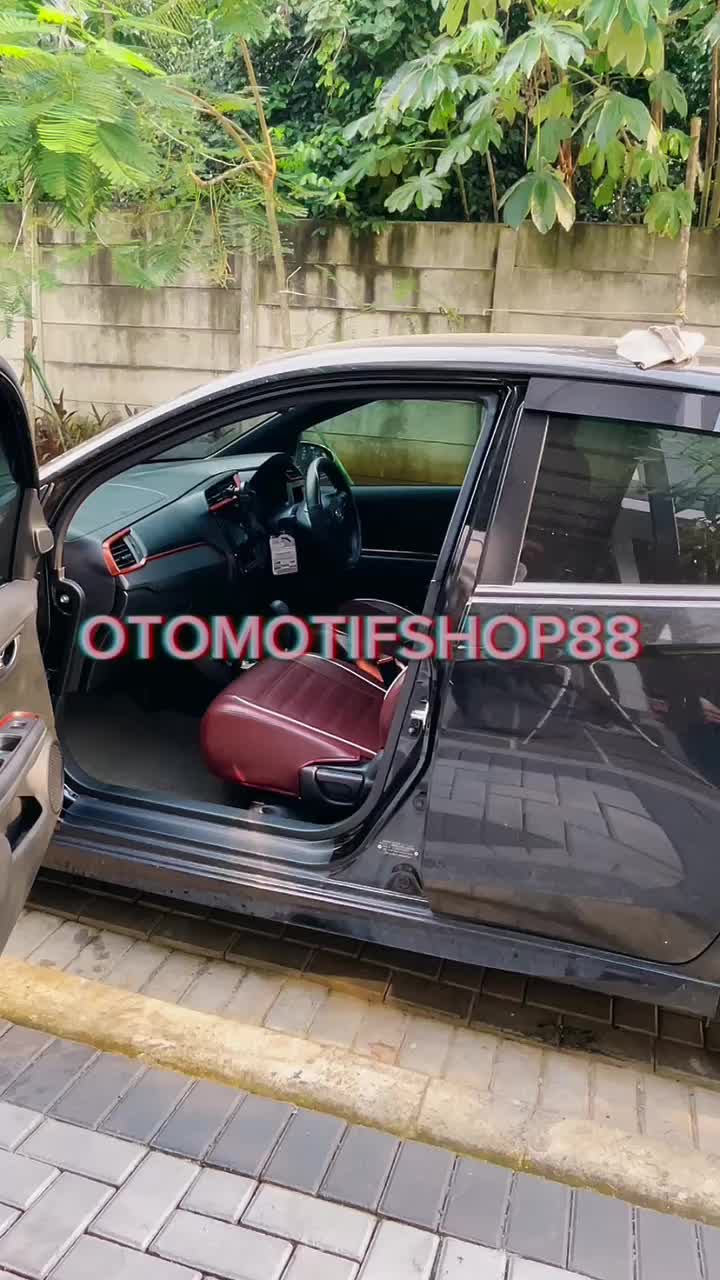 Pelindung Pijakan Kaki Pintu Mobil bahan Karet