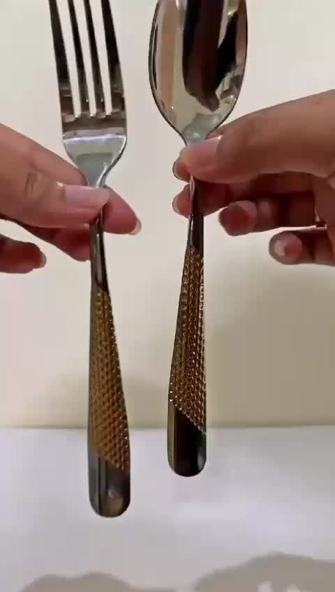 Sendok Makan Lapisan Gold 24 Karat / Sendok Makan Premium Super Tebal / Sendok Dan Makan Garpu Ala Korea / Pelarakan Makan Korea / Sendok Korea / Sendok Makan Set / Korean Cutlery Set