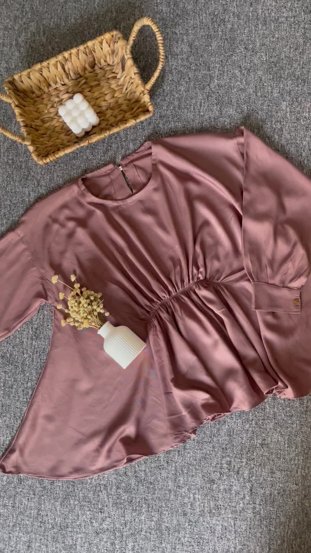 Baju Blus Celli Daily Rayon Twill Lengan Panjang Butterfly - Echa's Chic - Cantik Atasan Wanita Santai Nyaman Lembut Casual Formal