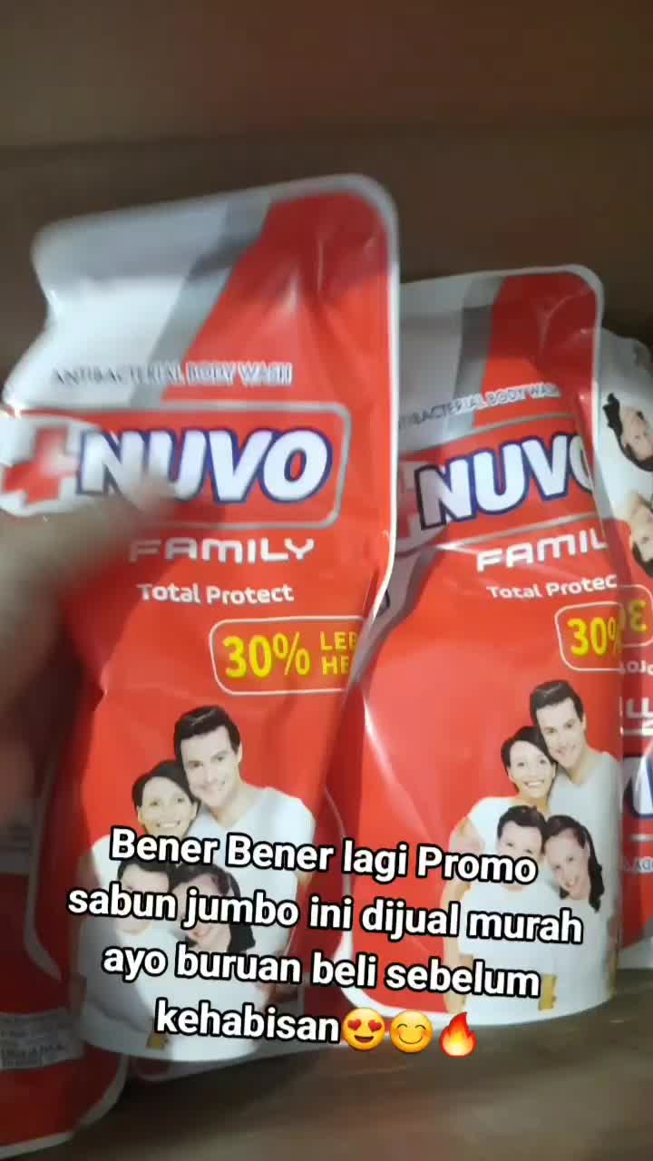 Nuvo Family Sabun Cair 800 Ml - Perlindungan Maksimal Kulit - Membersihkan, Perawatan