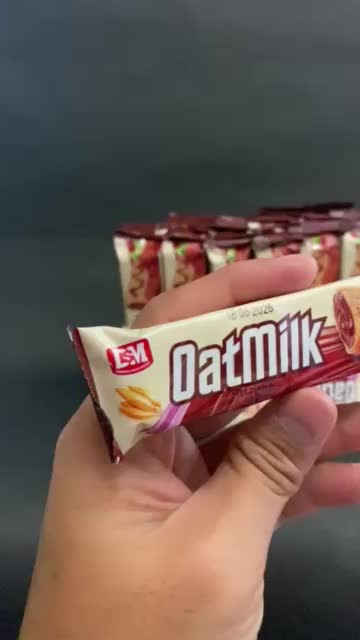 DSM OatMilk Rasa Coklat satu pack isi 30 pcs Granola Oatmeal Diet Sereal Cokelat Food