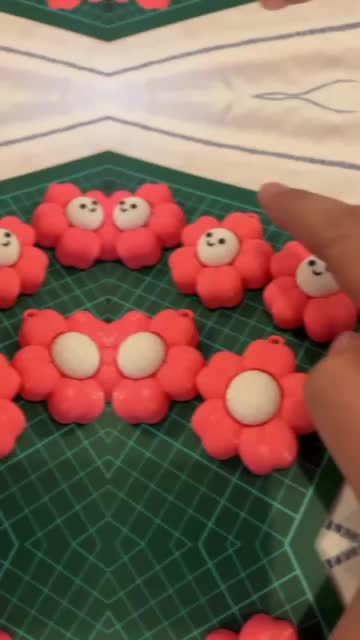 Fidget Clicker/Stress Relief Toy/Mainan Fidget 3D Print/Mainan Clicker/Clicker Lucu/Gantungan Kunci Hadiah