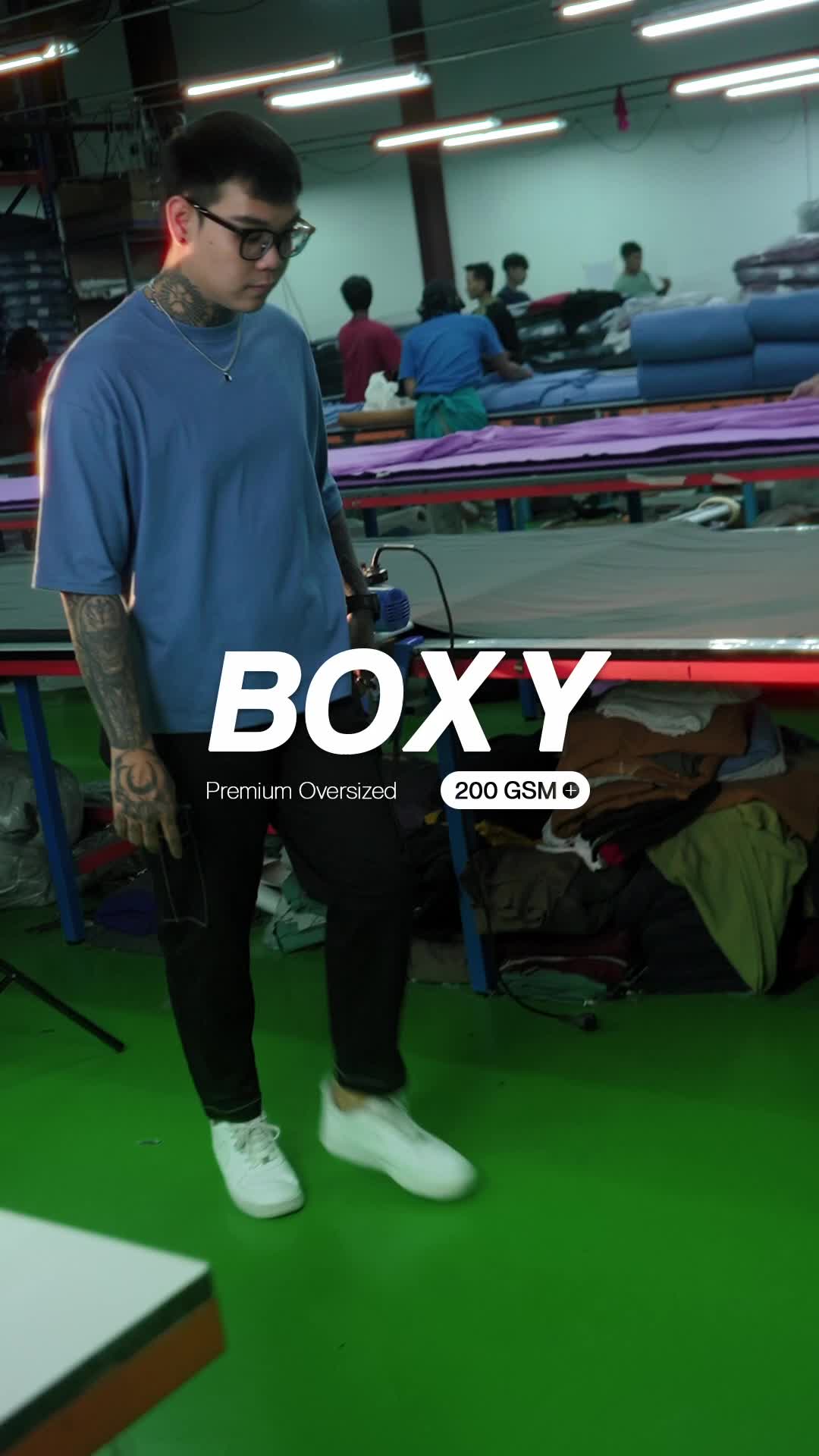 Mybasic - Boxy Crop T-Shirt Kaos Boxy Fit with Cotton Combed 24s dengan 200 gsm ++