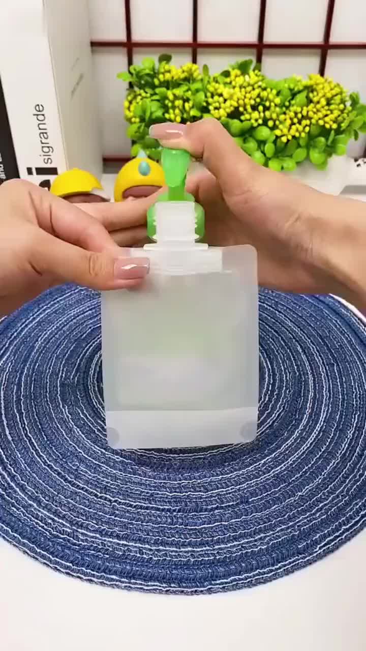 303 Botol Reffil Tempat Isi Ulang Sabun Dan Shampo Cair