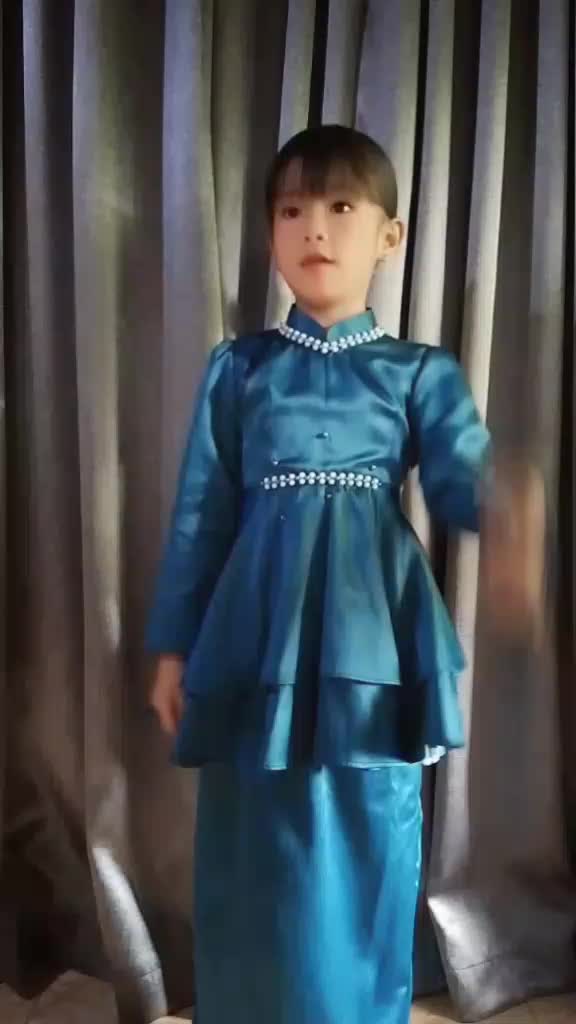 Sabrina kids/satu set baju + rok anak usia 3-12 tahun/Baju kurung anak perempuan