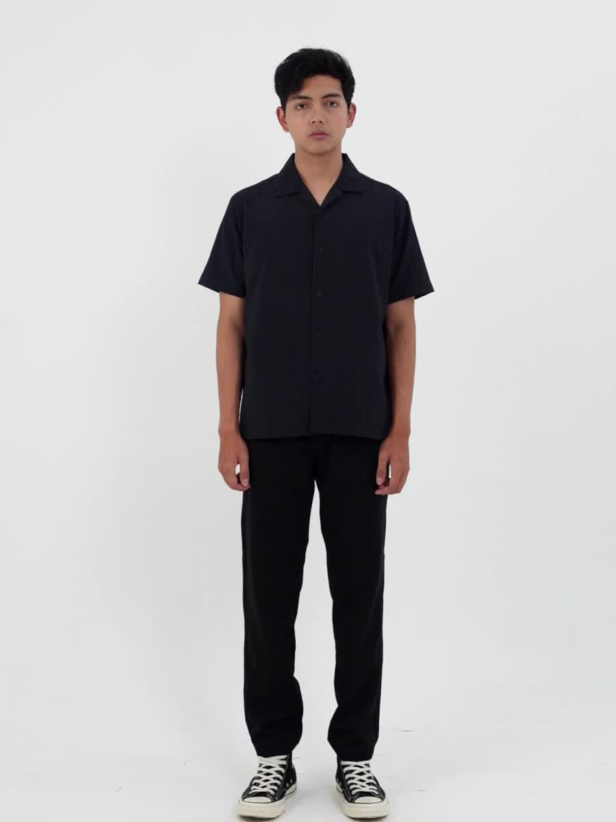 3Second Kemeja Pria Lengan Pendek Regular Fit Rayon Calle OL-C160225