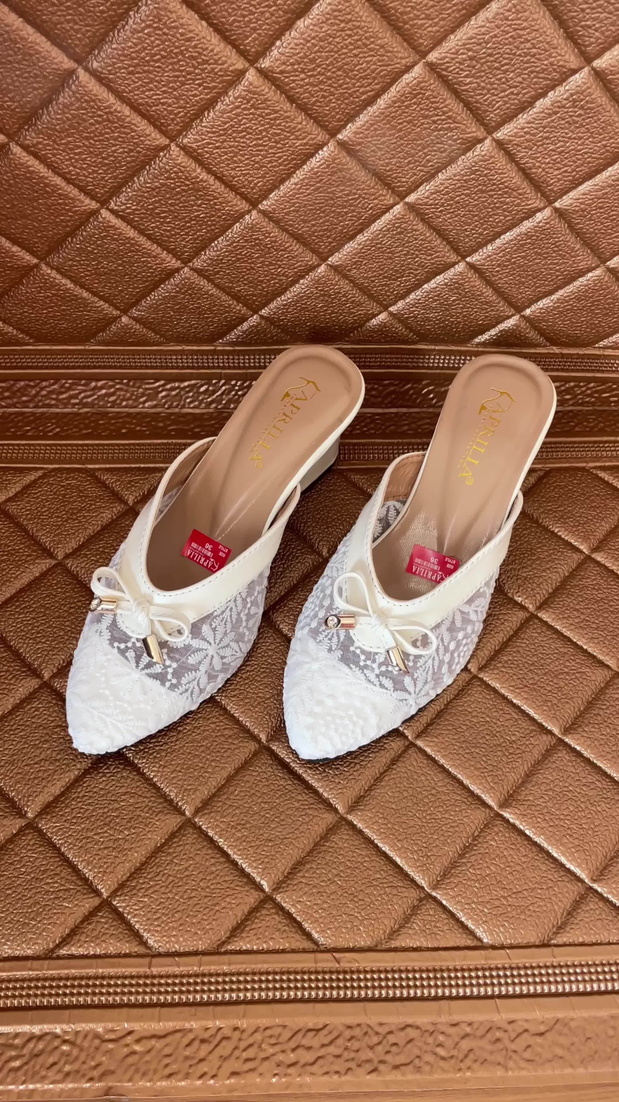 sandal heels wanita brukat pesta hak tahu 5cm terbaru kekinian/sendal kondangan wanita viral/sendal bustong brukat pesta  perempuan bisa cod bayar di tempat/mules wanita terbaru Musim panas Pointed Toe Shoes Karet
