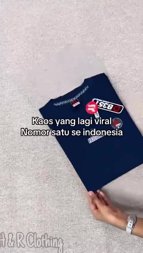 4 PCS 80 RB Baju KAOS DISTRO UNISEX PRIA DAN WANITA MOTIF SIMPLE BAHAN SEMI KATUN lengan  Pendek KAOS OBLONG COWOK MODEL TERBARU Keren dan Nyaman dipakai buat sehari-hari