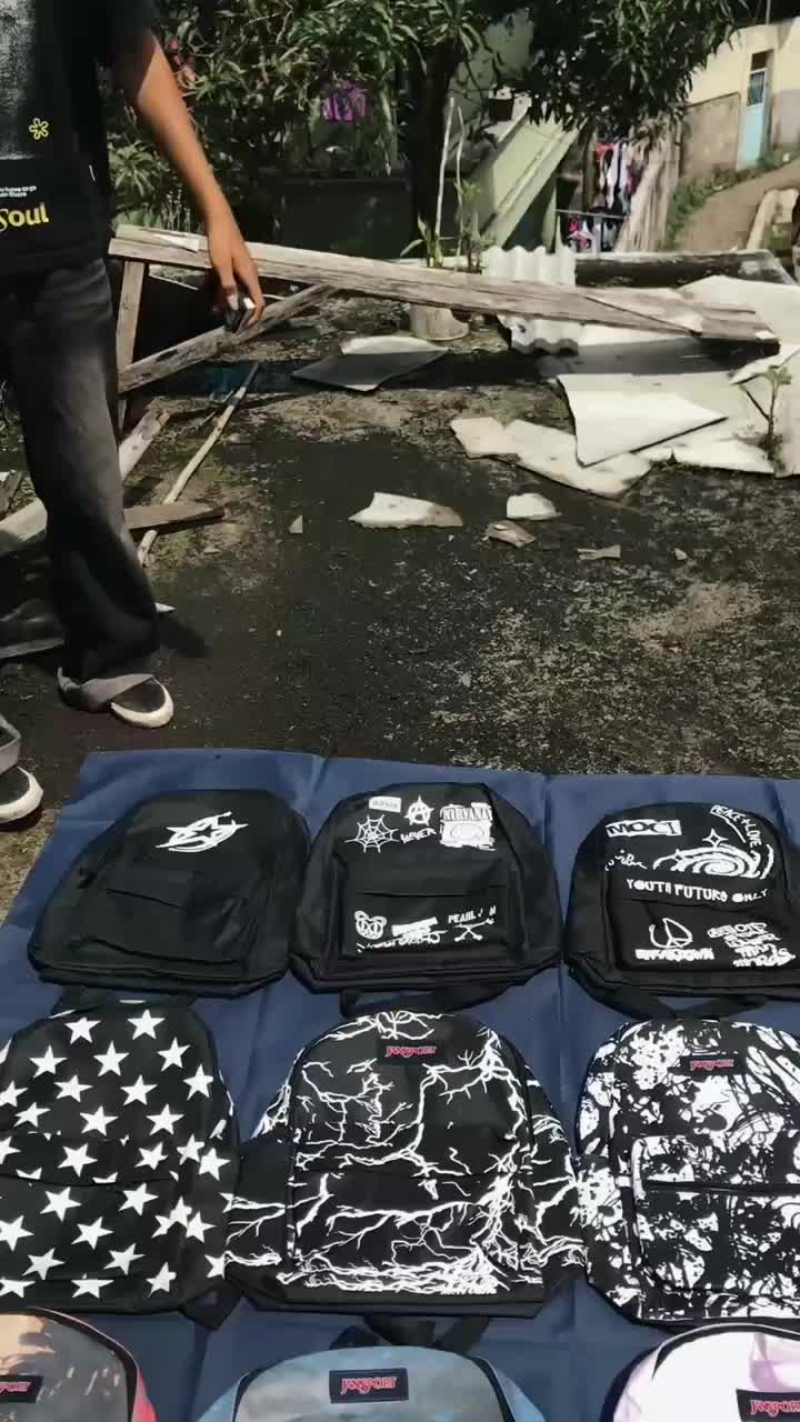 Tas Ransel Distro Kece Universal untuk Pria dan Wanita - Backpack