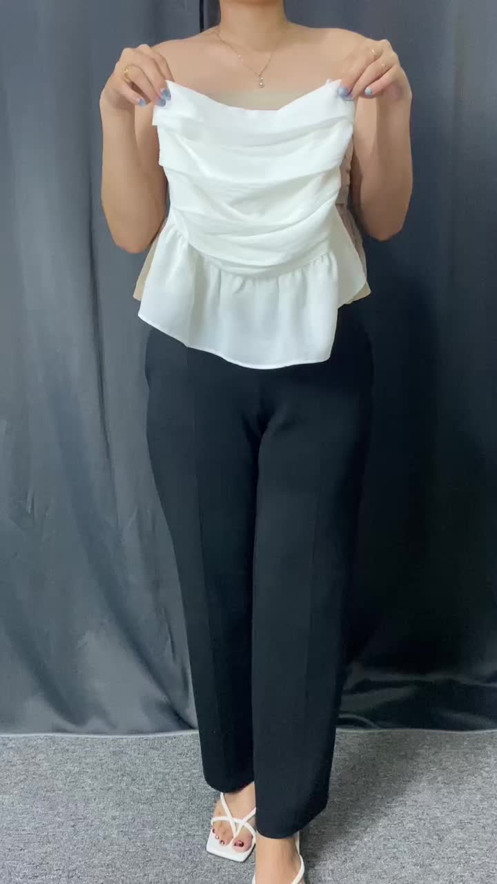 Toply shop Ivy top kemben korea style krinkle anti lecek  / atasan wanita off shoulder crop top