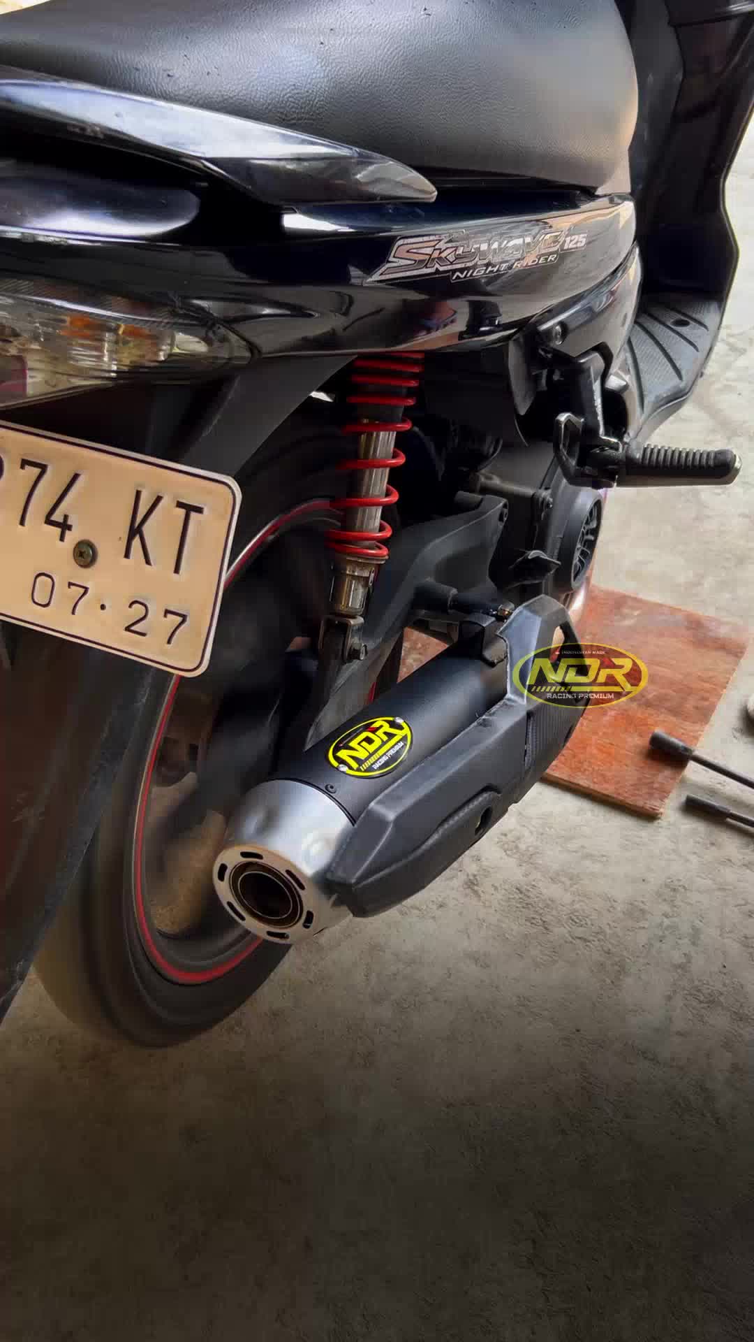 NDR RACING PREMIUM V2STR - Knalpot Tsukigi Suara Ngebass Adem PNP Untuk Suzuki Skywave - Free Tameng Dan Baud Baut