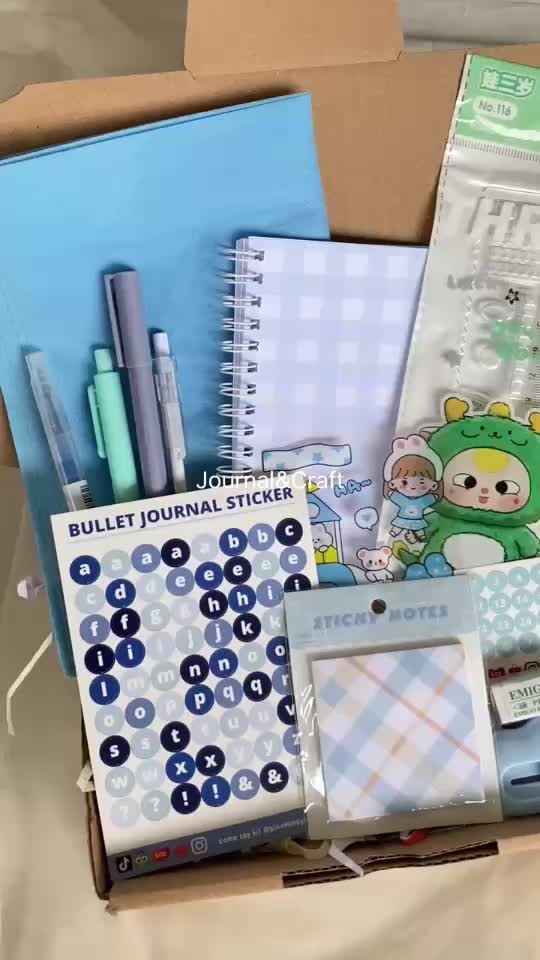 Hampers Gift Box Biru | Kado Cewek Hadiah Pacar hampers stationery kado ulangtahun kado wisuda Gift Box Kado Ulang Tahun Wisuda Anniversary Valentine Natal Hadiah Spesial untuk Pacar atau Bestie