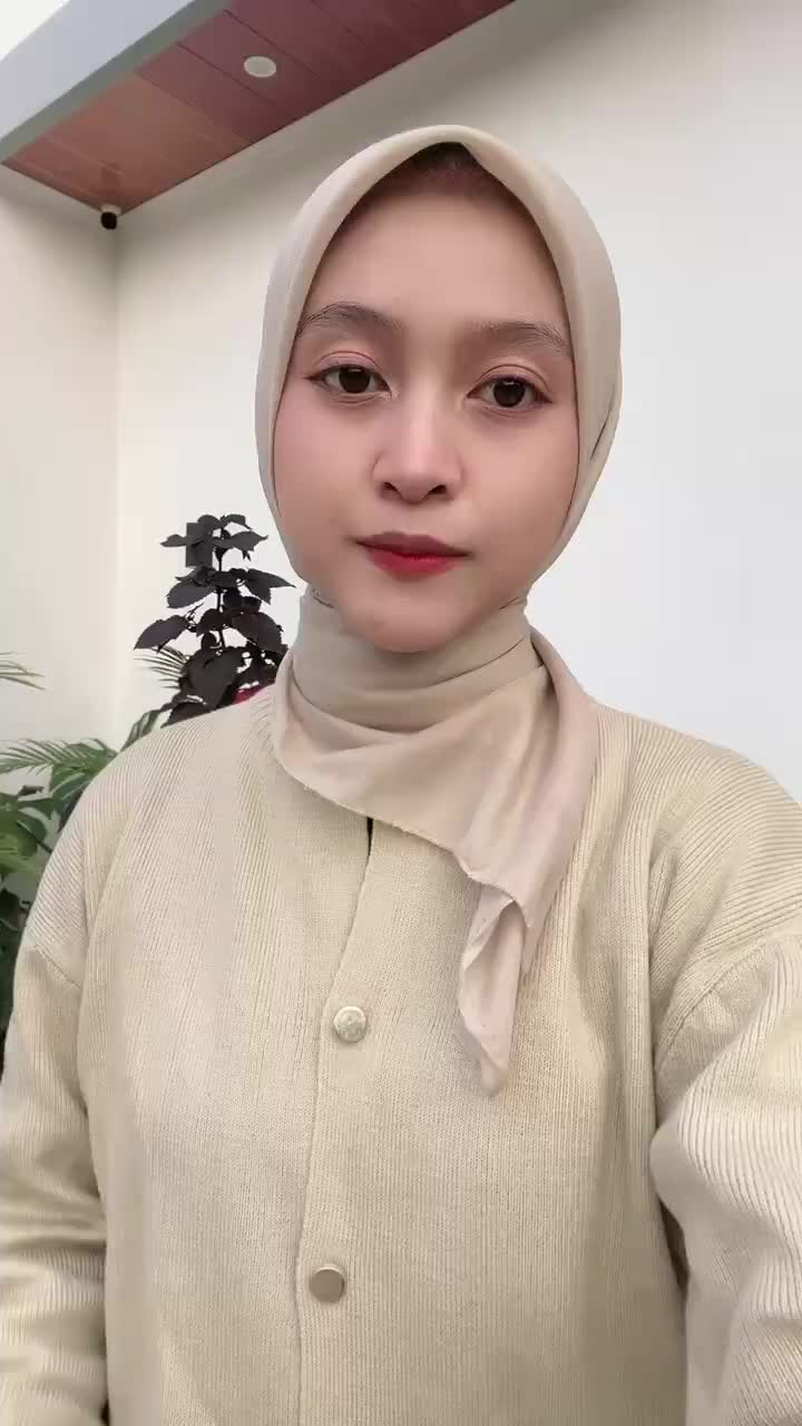 Cardigan Rajut Polos Lengan Panjang Kancing Bahan Lembut Starla Cardigan Kancing Gold Tebal Premium