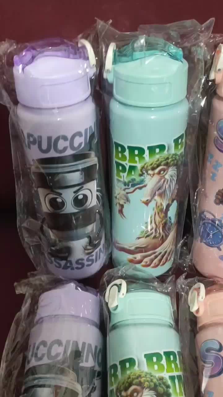 Sanrio Botol Minum Anak Karakter Anomali 900ml