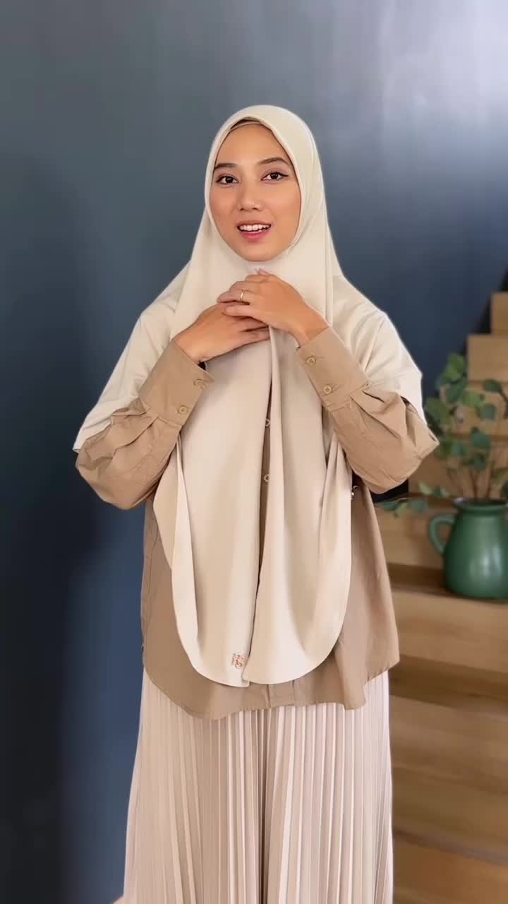 Raina Signature - Kayla Jersey Segitiga Instant Oval