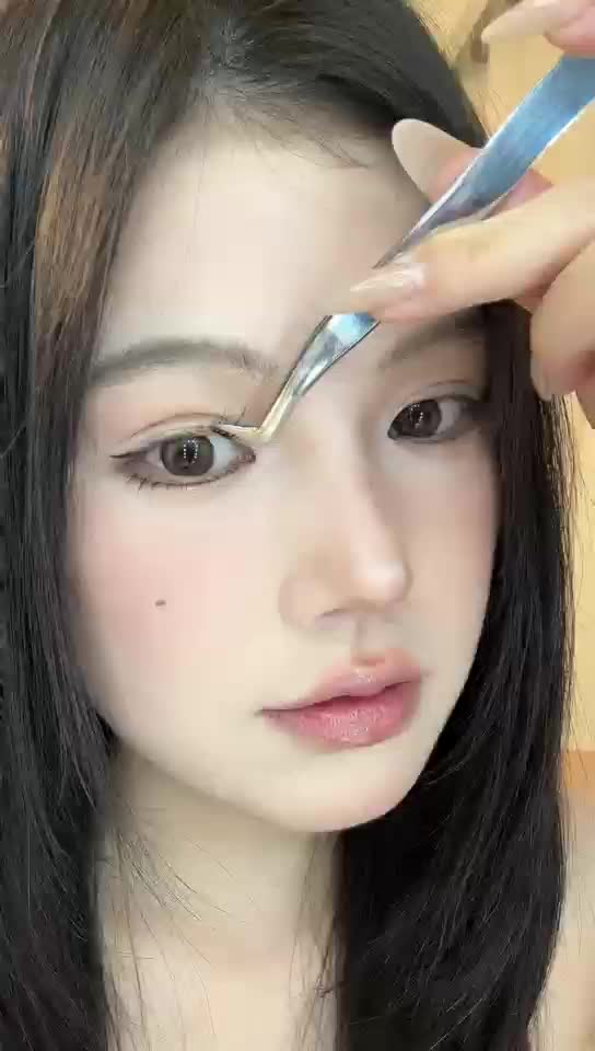 BEAUTY PLAN Lily Lashes bulumata panjang D Curl10-12MM  eyelash natural Individual Segmented Wispy Cluster mata palsuBulu Mata Korea Extension ayng nyaman  Waterproof Gaya tebal bisa COD