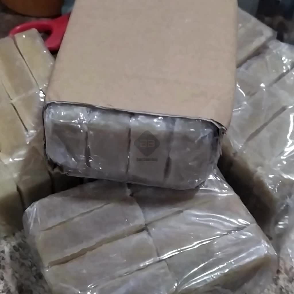 Sabun Cuci Ajaib Bintang Mahkota P3NY*K 1 Pak Isi 8 Pcs Warna dikirim Random  Soap kamar Biru