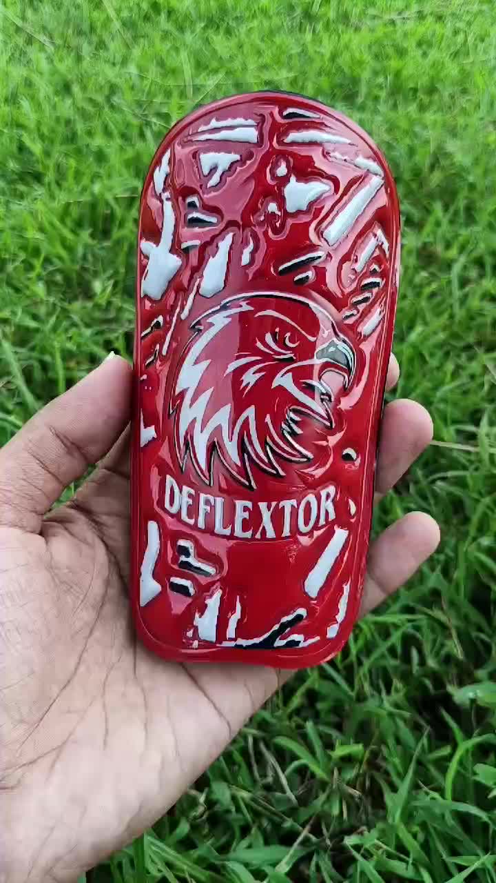 DEFLEXTOR-Invictus Merah Putih Deker Sepak Bola Dan Futsal ShinGuard Pelindung Tulang Kering MIKA FIBER EMBOSS