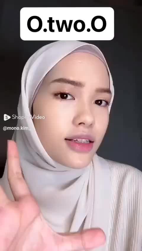 Set Makeup Wajah Otwoo 5 Pcs: Bedak + Primer + Setting Spray + Concealer + Sponge - Perawatan