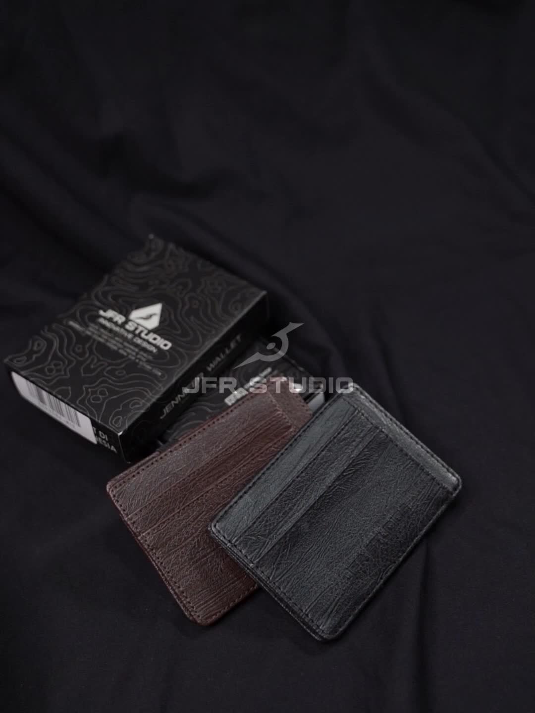 JFR Flip Magic Wallet -  Dompet Kartu Bahan Kulit Premium CH05