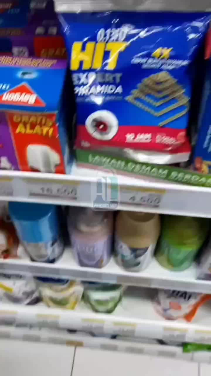 Anti Nyamuk Bakar HIT Expert PIRAMIDA sedikit asap wangi bunga isi 10