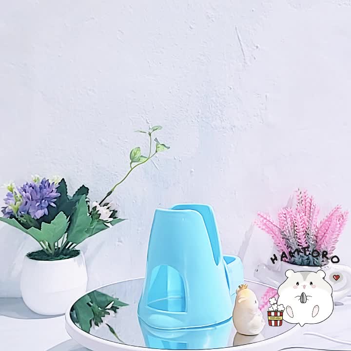 Bottle Stand Multifungsi 2 in 1 Tempat Makan dan Minum Hamster