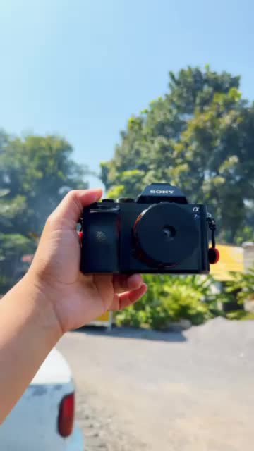 Pocket Dispo Lens 28mm f11 Kamera Lensa PETG Tahan Lama Garansi 1 Tahun Diproduksi di Indonesia