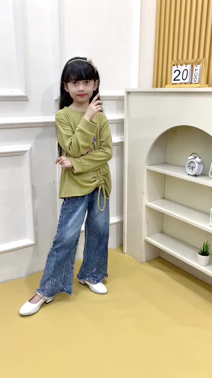 Stelan Baju Dan Celana Jeans Cutbray Anak Perempuan Terbaru Usia 3 Sampai 8 Tahun
