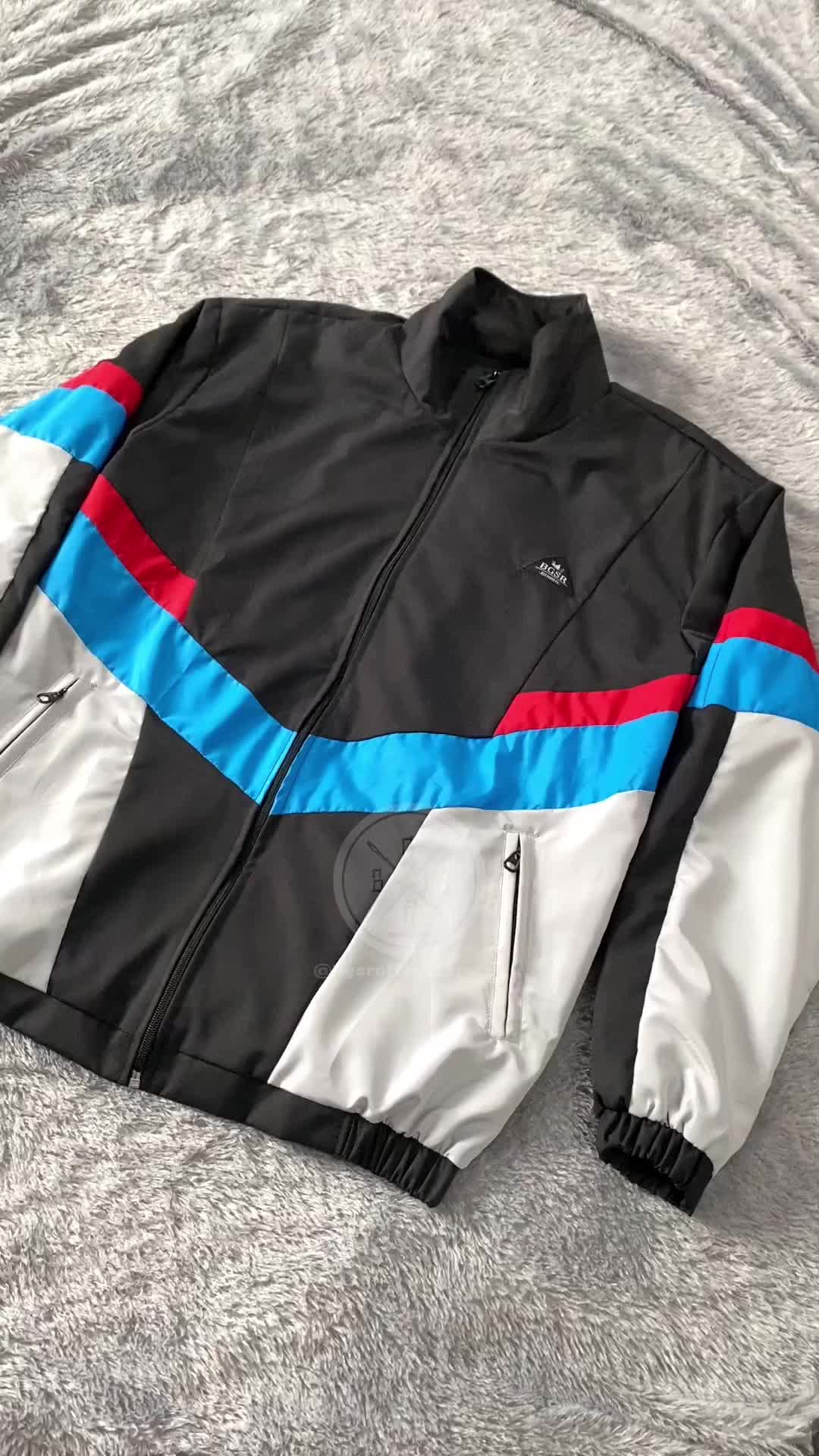 Jaket Bomber Retro Pria Cagoule Windbreaker Jacket Taslan Premium BGSR Distro Casual Tebal Keren Waterproof Parasut Parka Hitam Motor Cowok