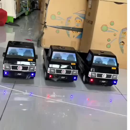 mainan mobil L300 remot control full lampu dan musik basuri, mobil remot control telolet basuri, mobil L300 telolet Toys Remote sound ok gas horeg Baterai Plastik