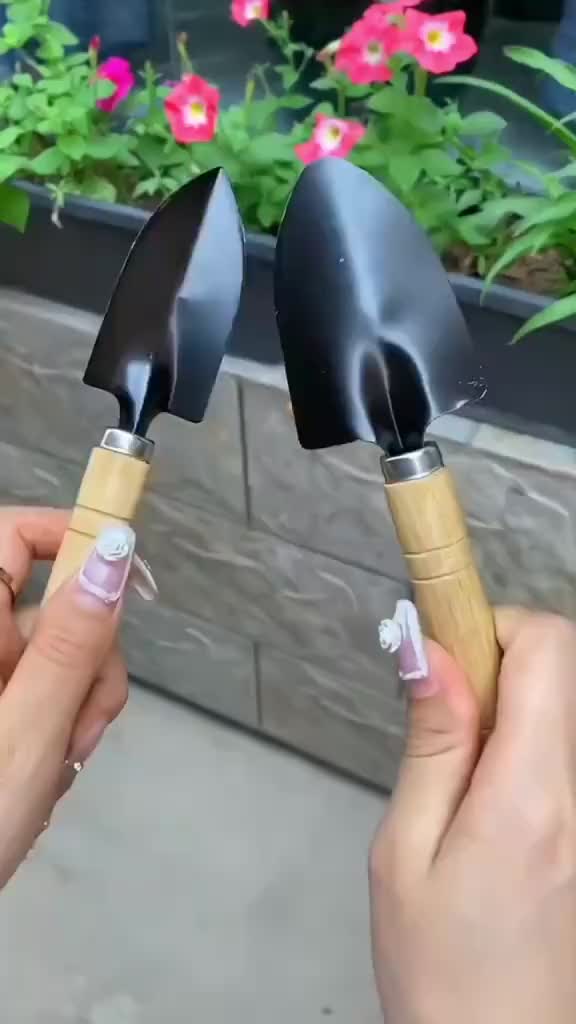 Sekop Mini Alat Berkebun 3 in 1 Gagang Kayu Garden Tool Set isi 3 / Sekop Taman Gali Tanah Penanaman Bunga Sayuran