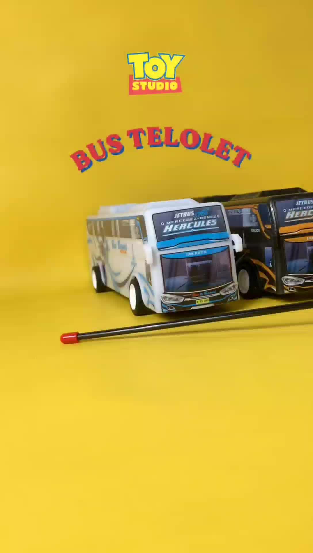 Gratis baterai cas mobill remote control buss telolet rc bus telolet remote control toys bus jakarta bbis telolet rc toys radio control bus viral mainan kado dan hadiah Baterai Lampu bus remot Bergerak hadiah