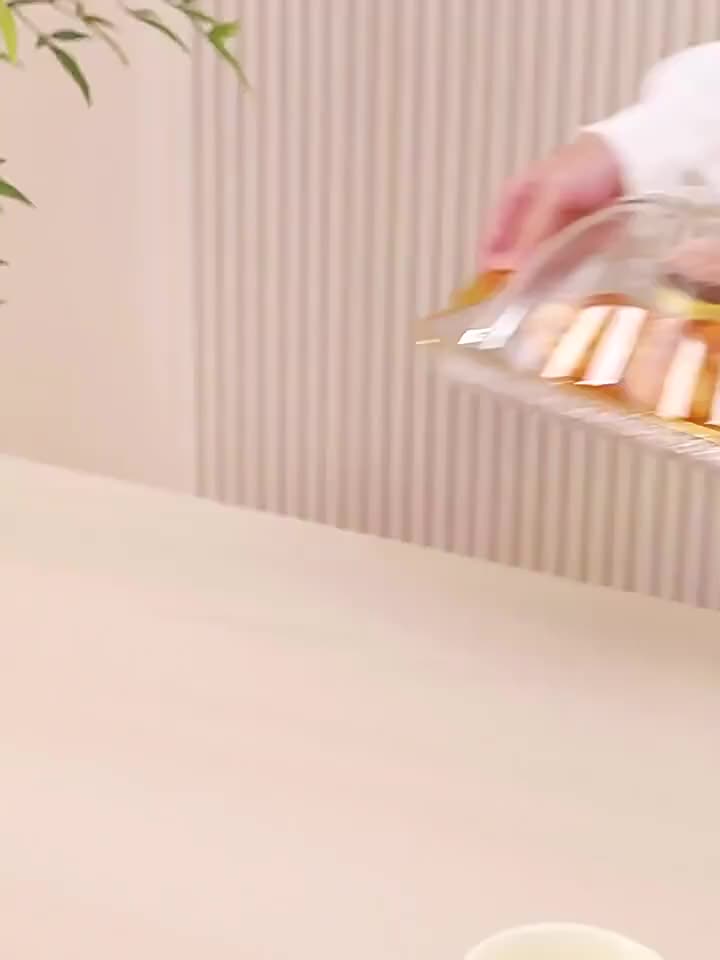 Eatkit 1 Set Baki Emas Mewah Baki Gagang Emas Beruang Baki Transparan Wadah Perhiasan Buah Camilan Bulat Dekorasi Cantik Perawatan Rumah Salon Kecantikan Tatakan Kue Dapur Sederhana Tatakan Peralatan Dapur nampan estetik mewah Kitchenware