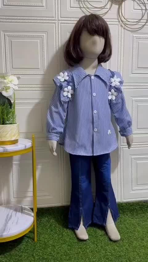 Stelan salur anak perempuan import korean style  salur mix brukat korean style usia 3 - 12 tahun celana cutbray set jins cargo anak perempuan terbaru 2024 set anak tanggung jumbo oversize - COD Baju Jeans Fashion Motif