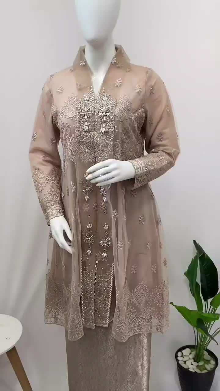 A.C>> Dres kebaya kartini /kebaya kartini floy/kebaya pesta/kebaya wisuda/kebaya akad/kebaya akad/tunik brukat/kebaya busui/kebaya ibu hamil/kebaya modern/kebaya floy payet/kebaya payet By aulia kebaya/ Kondangan Baju