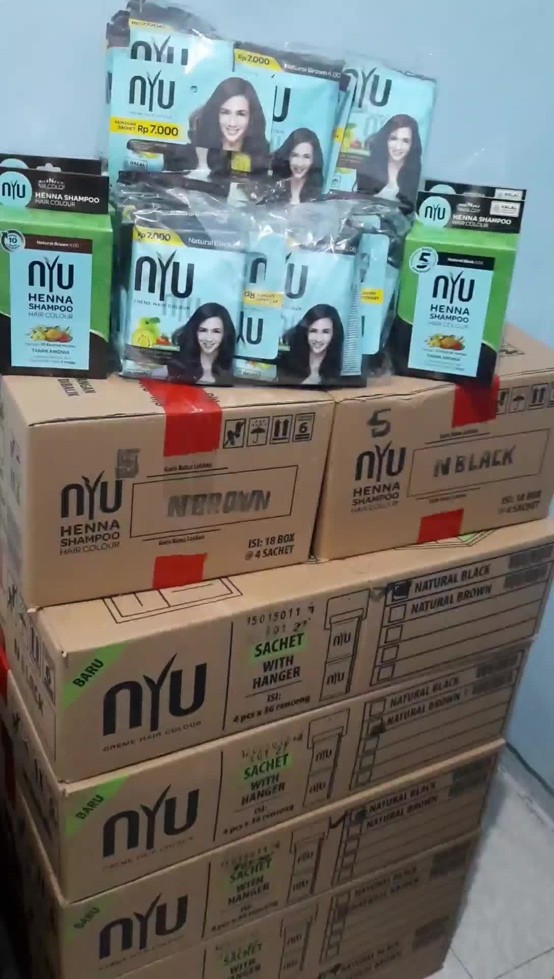 Nyu Creme Hair Colour / Pewarna Rambut Cat - Tahan Lama dan Tidak Mudah Pudar - Brown / Black