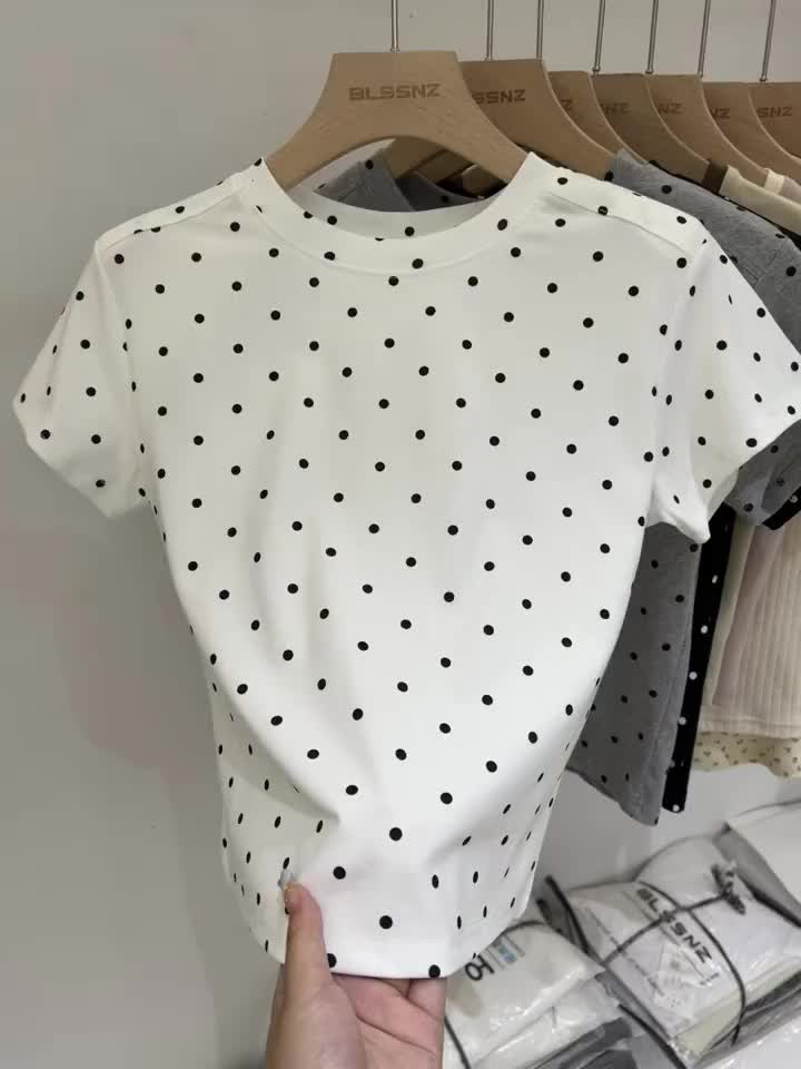 Kaos Stretch Premium Berbintik Putih