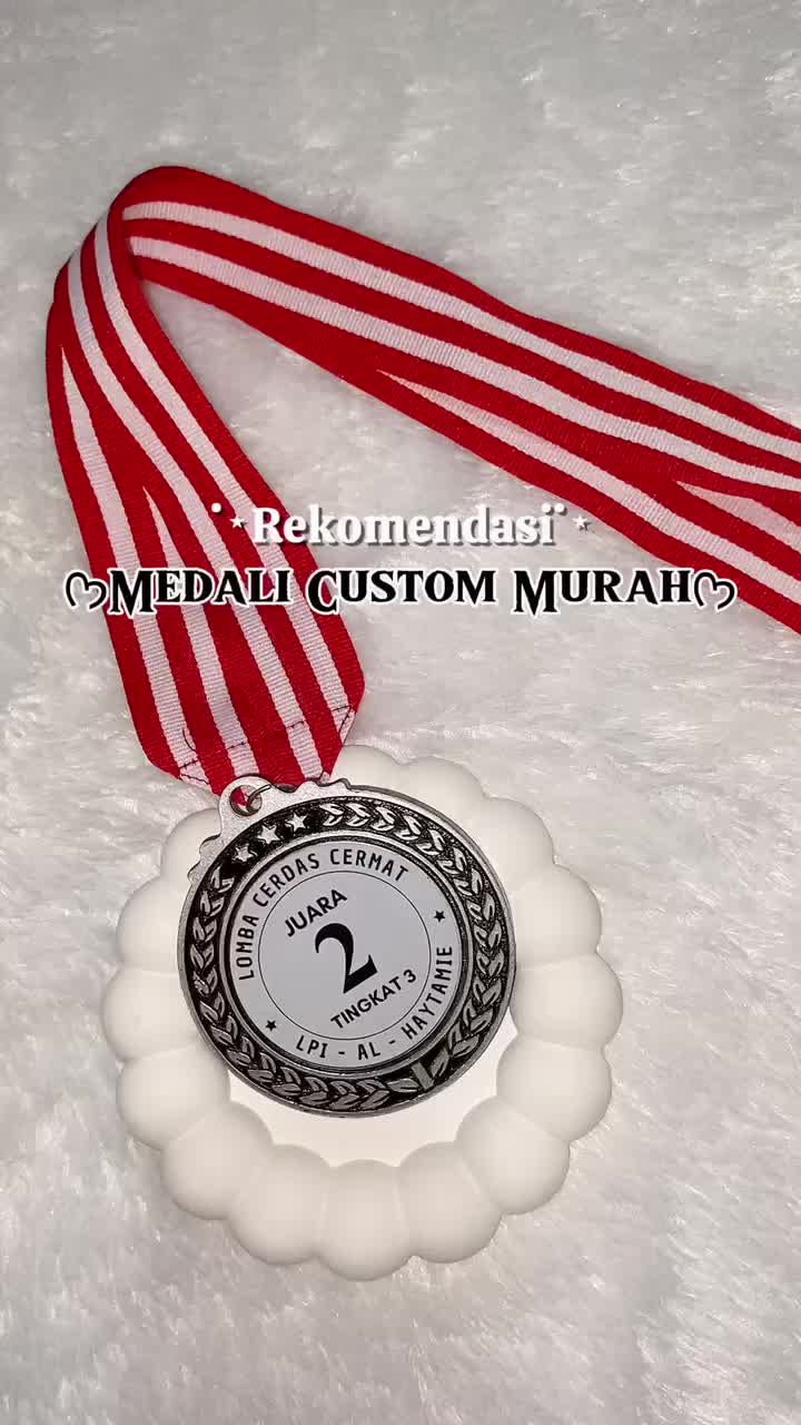 Medali Resin Custom Hadiah Penghargaan Souvenir Lomba Plus Tali