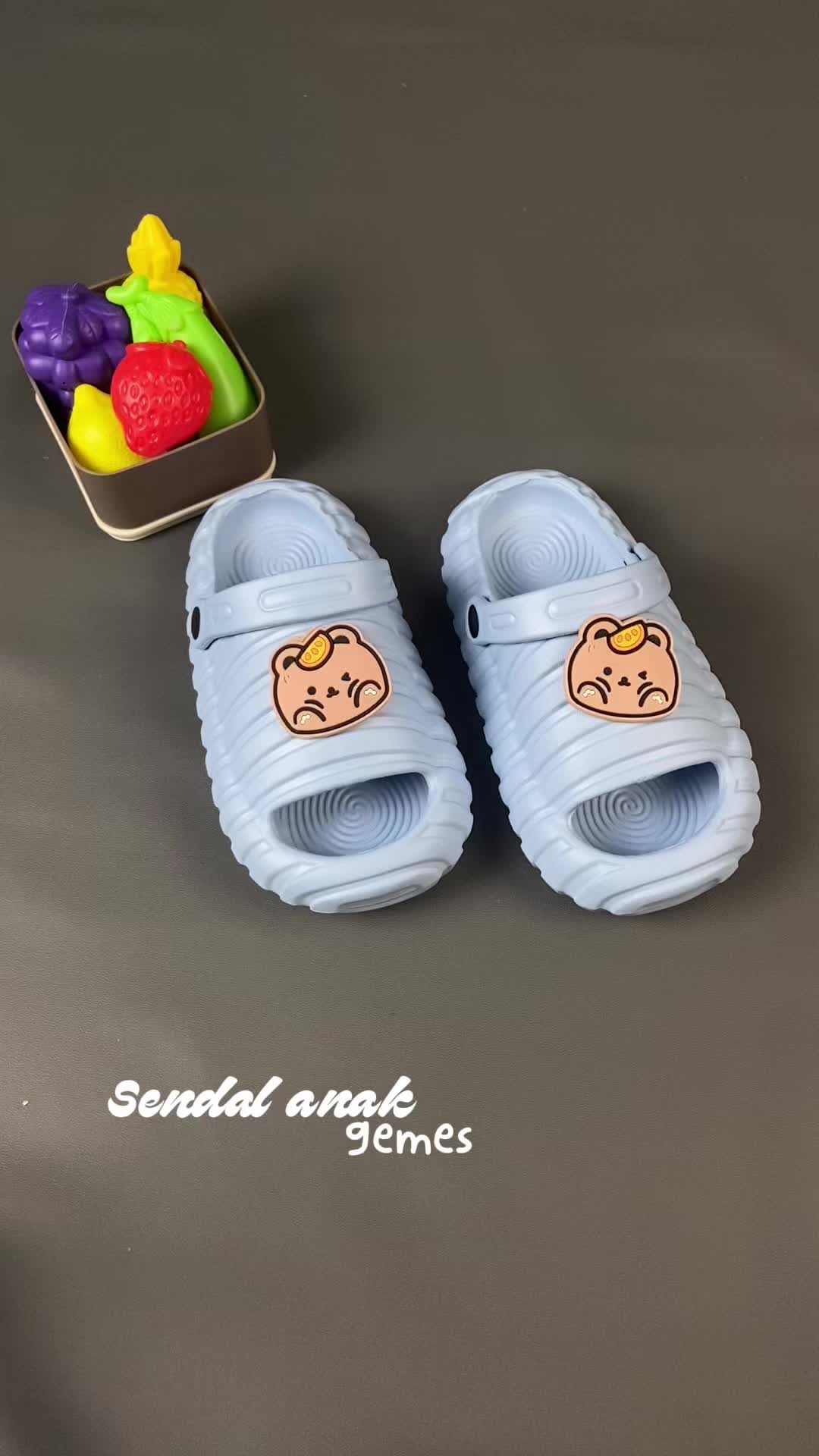 Dejavu Sandal Lucu Sandal Anak Motif Kartun Rumahan Sandal Luar Ruangan dan Dalam Ruangan Anti Bau Anti Selip HSN235