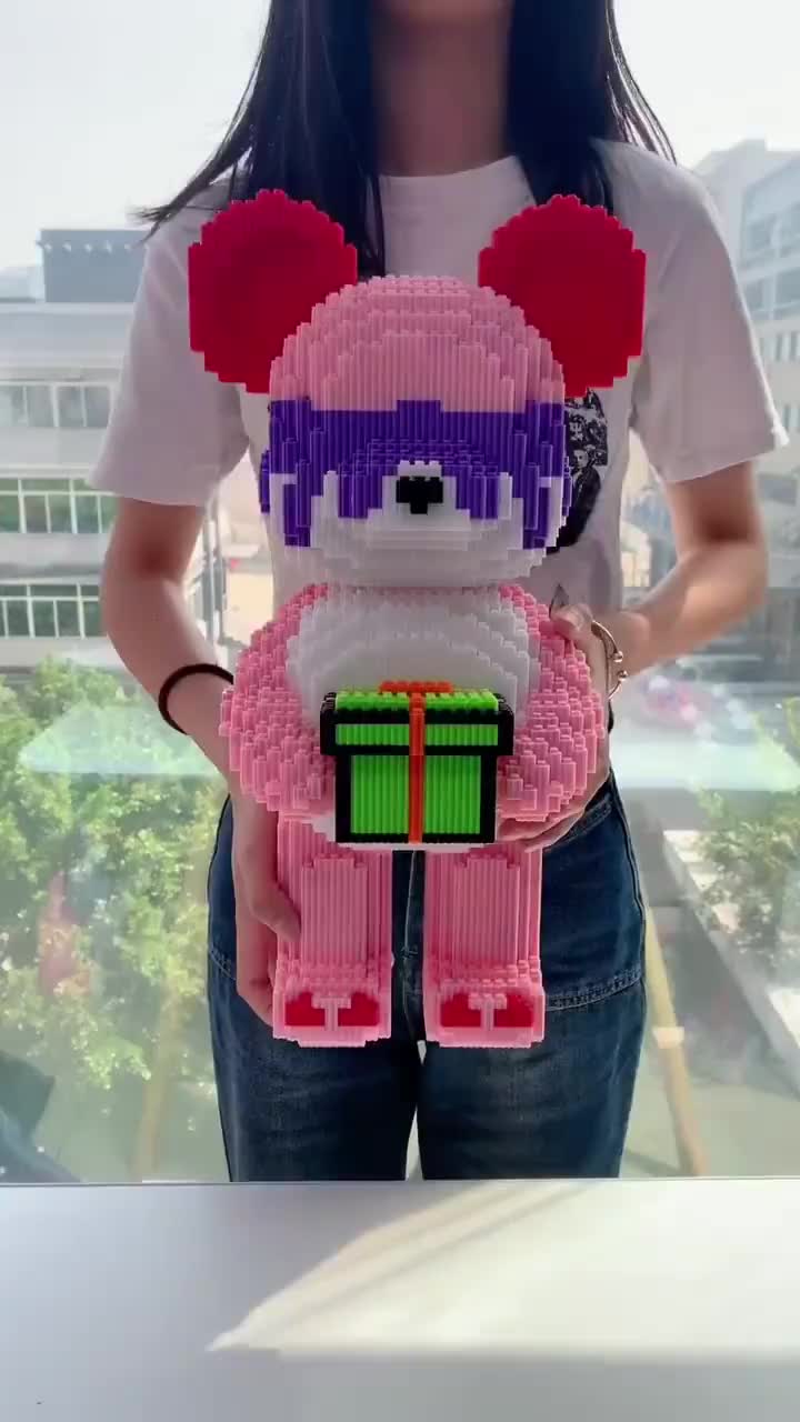 SMY Toystown Nano Blocks Violent Bear Gift Series 3D Model, Mainan Blok Susun, Blok Konstruksi DIY, Dekorasi Hiasan Karakter Animasi, Hadiah Kado Anak bricks