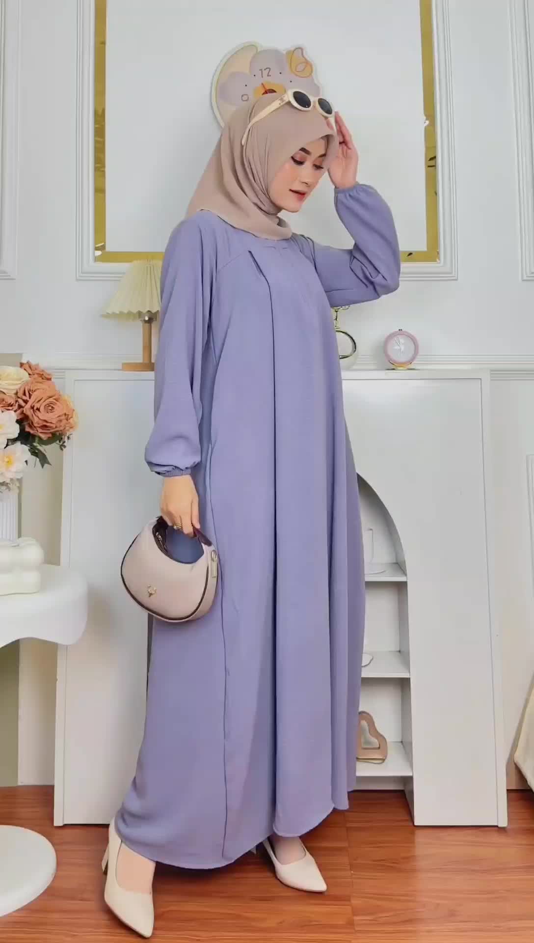 gamis crinkle airflow / gamis polos stylish dewasa / dress simple elegan kekinian / gamis muslim busui wanita