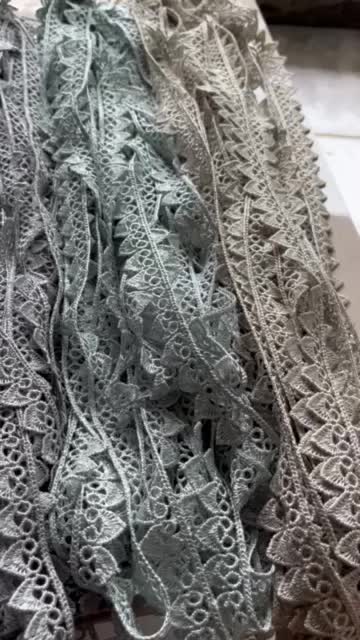 Renda giper kecil,renda pinggir,renda mukena.jual per yards