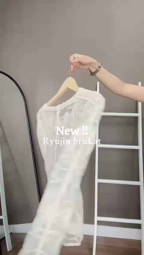 NJ RYUJIN DRAGON BROKAT CREAM  LENGAN PANJANG FASHION WOMAN NEW KOREAN STYLE DRAGON BROKAT CREAM  LENGAN PANJANG Wanita Atasan Baju Casual
